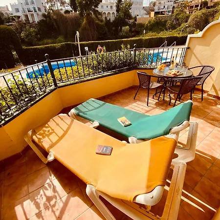 Jardines De Burriana 12 アパート *